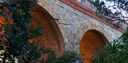 Vistas del acueducto de Can Puig.