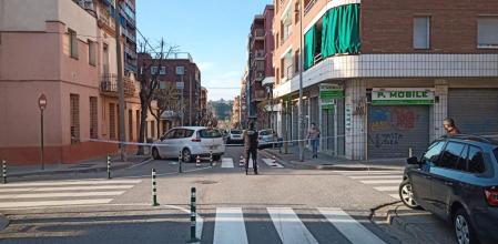 El paseo Progrés de Olesa de Montserrat cortado por la muerte violenta