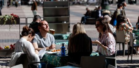 Turistas Franceses en la Plaza Mayor de Madrid