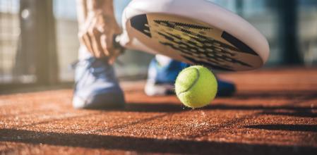 Conviértete en un ‘pro’ del pádel con estos básicos para las partidas con amigos