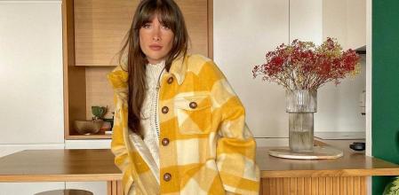 La sobrecamisa de cuadros que obsesiona a todas las influencers
