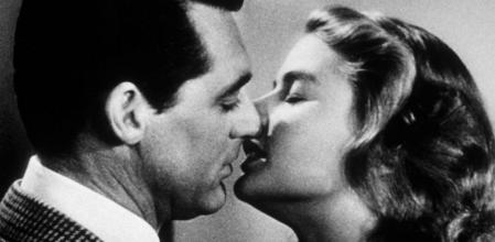 El célebre beso de Cary Grant e Ingrid Bergman en 'Encadenados', de Alfred Hitchcock, 1946