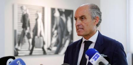 GRAFCVA6871. VALENCIA, 22/07/2020.-.El expresidente de la Generalitat Valenciana, Francisco Camps, durante las declaraciones que ha realizado hoy en Valencia tras la petición de la fiscal de investigarlo por falso testimonio en el juicio de Gürtel. EFE/Manuel Bruque