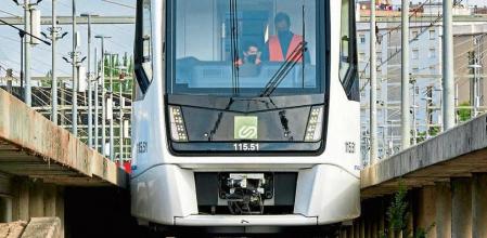 Presentación del nuevo tren de FGC 115 en el centro de operaciones de FGC en Rubi.