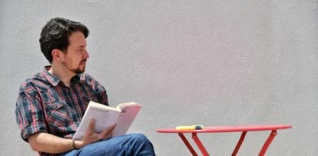 El exvicepresidente renuncia a su cola de caballo, un símbolo político durante sus años de actividad pública