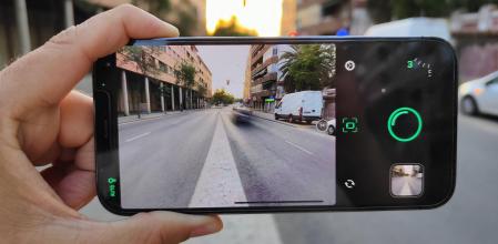 La aplicación Spectre recurre a la inteligencia artificial para eliminar objetos en movimiento.