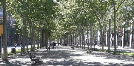 Avinguda Diagonal a la altura de Plaça de les Glòries.