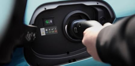 Las baterías de los coches híbridos enchufables requieren cuidados especiales para mantener su capacidad y prolongar su vida útil&nbsp;