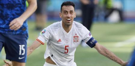 Spain's Sergio Busquets gestures during the Euro 2020 soccer championship group E match between Spain and Slovakia at La Cartuja stadium in Seville, Wednesday, June 23, 2021. (AP Photo/Jose Manuel Vidal, Pool)