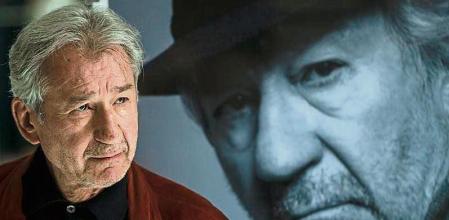 MÁLAGA, 02/07/2021.- Foto de archivo tomada el 28/03/2014 del actor José Sacristán mientras posa antes de recibir el Premio Retrospectiva en el Festival de Cine Español de Málaga a su trayectoria profesional, en Málaga. Sacristán ha sido distinguido con el Premio Nacional de Cinematografía 2021, ha anunciado este viernes el ministro de Cultura y Deporte, José Manuel Rodríguez Uribes, a través de Twitter. EFE/Jorge Zapata