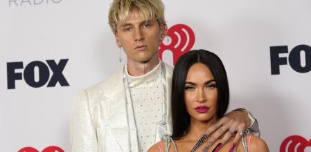 Machine Gun Kelly y  Megan Fox en los iHeartRadio Music Awards