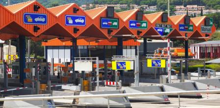 En España hay 36 autopistas de peaje que cubren más de 2.600 kilómetros&nbsp;