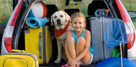 Maletero preparado para vacaciones