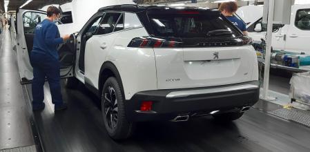 El centro que Stellanis tiene en Vigo produce vehículos de la marca Peugeot y Citroën de la plataforma 2&nbsp;