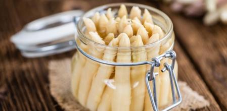 Espárragos en conserva