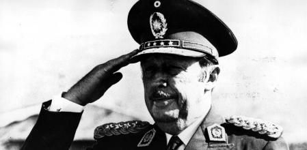 Alfredo Stroessner, presidente de Paraguay, durante su visita a España en 1973.