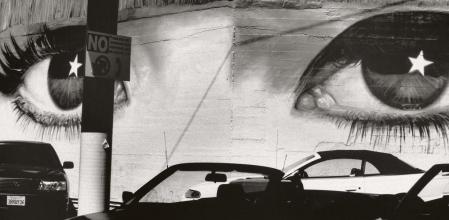 Paolo Gasparini La mirada sobre el mundo, Los Ángeles, 1997 Plata en gelatina 40 × 60 cm Colecciones Fundación MAPFRE © Paolo Gasparini