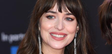 Dakota Johnson en la premiere de 'The Lost Daughter' en Londres