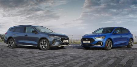 La gama del renovado Focus sigue manteniendo las opciones de carrocería familiar y de cinco puertas&nbsp;