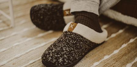 Zapatillas calentitas para estar por casa.