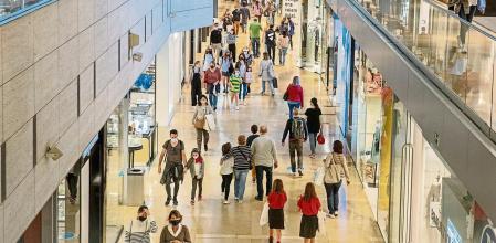 ambiente de compras en Illa Diagonal