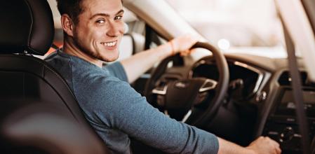 Las aseguradoras estudian una serie de factores como el tipo de conductor que eres o el modelo de coche que utilizas