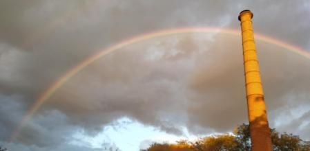 Arco iris en la chimenea de Terrassa.