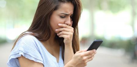 El 'SIM Swapping' es una práctica fraudulenta que consigue acceder a la tarjeta SIM de nuestro móvil y suplantarnos la identidad