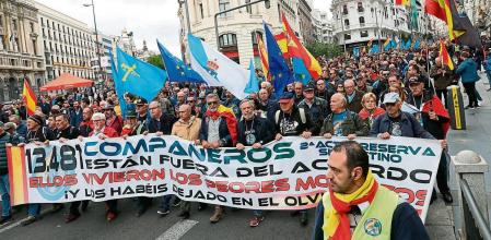 manifestación convocada por Jusapol para equiparacion salarial Foto Emilia Gutierrez 10/10/2019