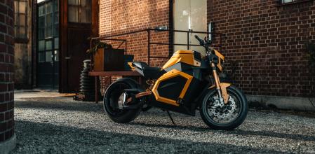 Precio: 24.990 euros