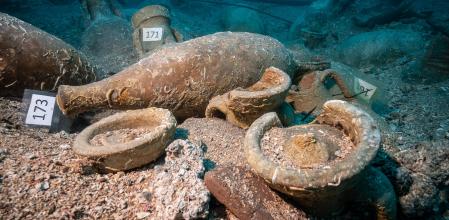 Las ánforas y salsa de pescado que transportaba el Formigues II.