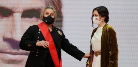 Nacho Cano dedica su medalla al Arte y la Cultura a Ayuso.