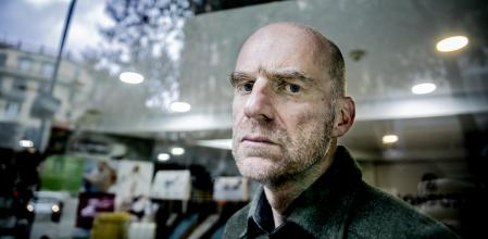 El escritor Damir Ovčina en Barcelona