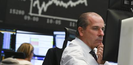 Un trader en la Bolsa de Frankfurt, el pasado viernes