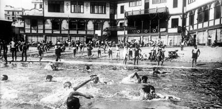 Escuela del Mar de la Barceloneta.
