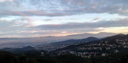 Amanecer en el Vallès.