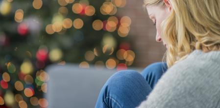 Aunque las fiestas navideñas suelen ser una celebración alegre, hay circunstancias que hacen que se vivan con tristeza y melancolía