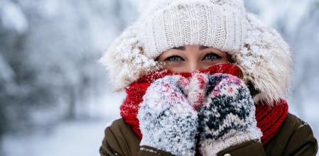 Prendas para disfrutar de la naturaleza en invierno.