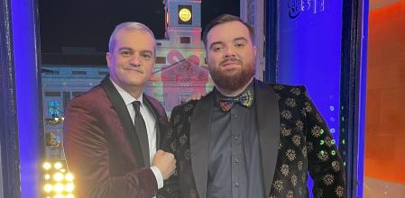 El significativo regalo de Ramón García a Ibai Llanos en su retransmisión de las Campanadas