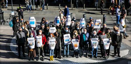 Homenaje a los lectores de 'Guyana Guardian' en la Rambla.