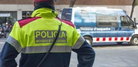 Imagen de recurso de un agente de los Mossos en L'Hospitalet