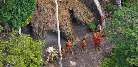 Indios no contactados de la Amazonia peruana
