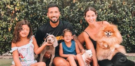 La familia al completo acudió a ver los entrenamientos del pequeño Antonio.