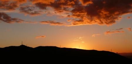 Atardecer visto desde Sant Fost de Campsentelles.