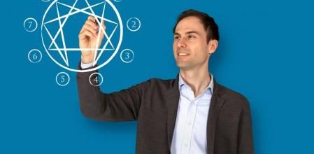 Alberto Peña Chavarino, psicólogo y experto en eneatipos