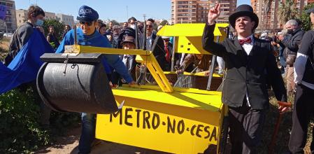 Performance en la manifestación contra el PAI de Benimaclet en febrero de 2022