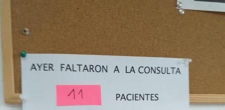 El impactante cartel viral de un centro de salud que ha incendiado las redes
