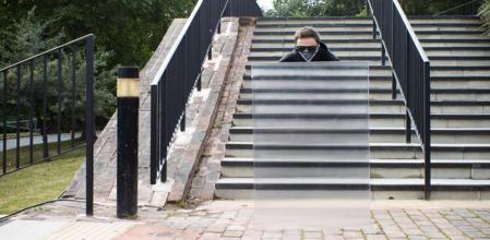 El ‘escudo invisible’ existe para que puedas esconderte con éxito en plena calle