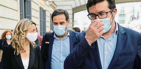 MADRID, SPAIN - FEBRUARY 03: (L-R) The deputy spokesperson of Podemos in the Congress of Deputies, Antonio Gomez-Reino Varela; the second vice-president of the Government and Minister of Labor and Social Economy, Yolanda Diaz; the director of the Cabinet of the Second Vice-Presidency of the Government, Josep Vendrell; and the Secretary of State for Employment and Social Economy, Joaquin Perez Rey, leave a plenary session in the Congress of Deputies, on February 3, 2022, in Madrid, Spain. During the plenary session, they addressed, among other issues, the debate and vote on the labor reform. A reform which, according to the central Executive, allows to improve the conditions of the workers, and gives legal certainty to the companies. The Government has within its reach a sufficient majority to achieve the validation of the decree law without the need to modify it, thanks to the votes of Ciudadanos, UPN and PDeCat. (Photo By Eduardo Parra/Europa Press via Getty Images)