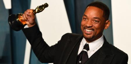 US actor Will Smith holds his award for Best Actor in a Leading Role for 